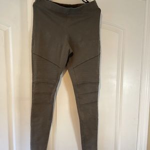Express Gray moto leggings size M
